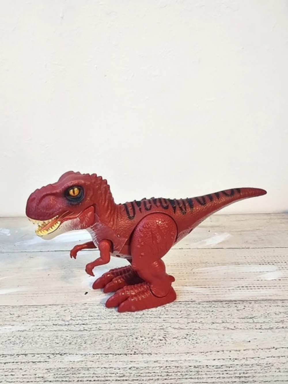 ZURU Robo Alive Red T-Rex Robotic Dinosaur Sound Walking Roaring